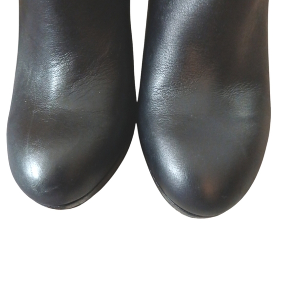 Vince Camuto Engenia Black Leather Ankle Boots High Heeled Platform Booties sz 6 - Picture 5 of 15